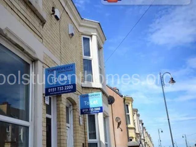 House for rent in Kensington, Calderstones