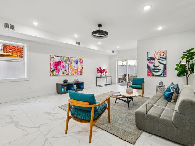 Condo for sale in Hudson, New Jersey