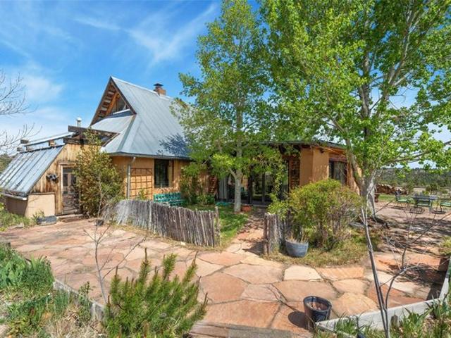 House for sale in Truchas, New Mexico