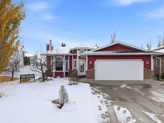 House for sale in Deer Park, City of Red Deer