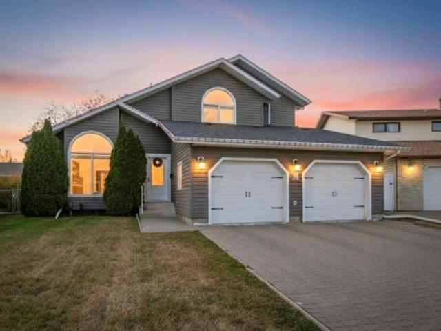 House for sale in Deer Park Estates, City of Red Deer