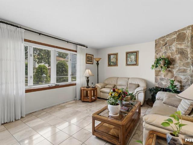 House for sale in Bloomfield, New Jersey