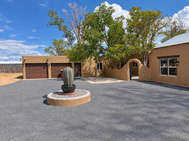 House for sale in Corrales, Sandoval County