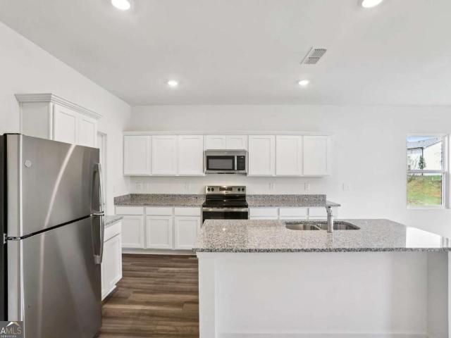 House for sale in Bethlehem, Georgia