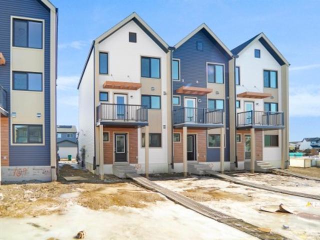 House for sale in Fort Saskatchewan, Alberta