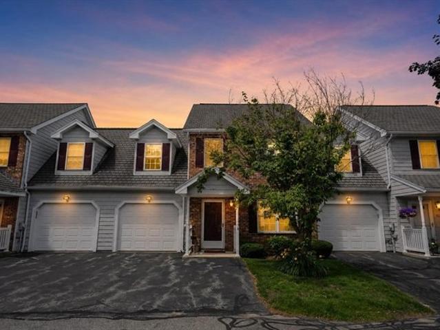Condo for sale in Tewksbury, Massachusetts