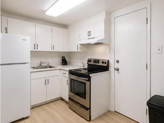 Apartment for rent in Mulhurst Bay, Ontario