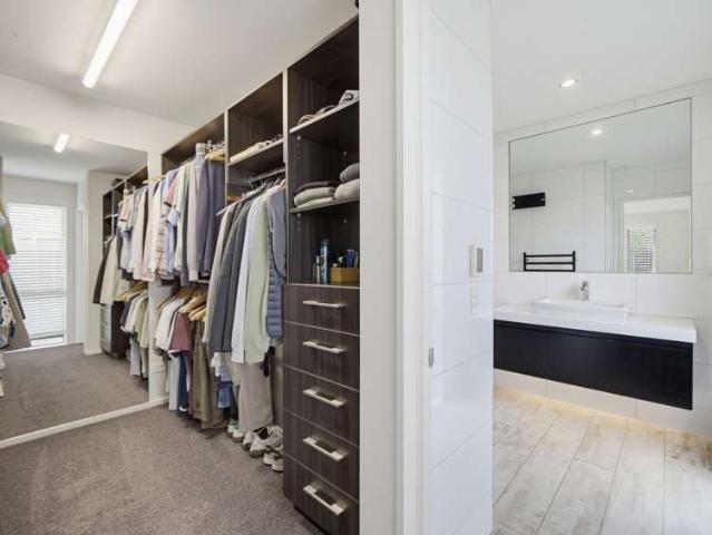 House for sale in Chaslands, Canterbury
