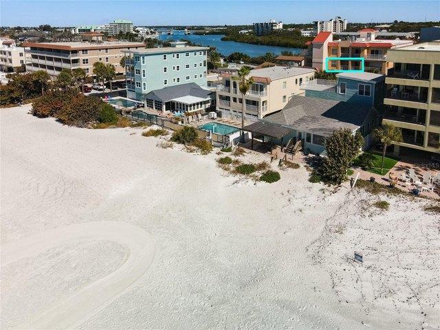 Condo for sale in Indian Rocks Beach, Florida