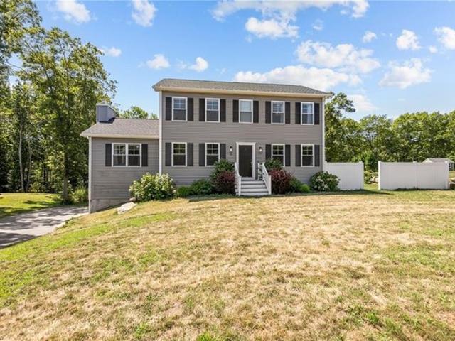 House for sale in Tiverton, Rhode Island