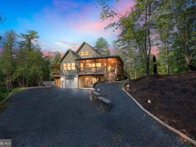 House for sale in Hardy, West Virginia