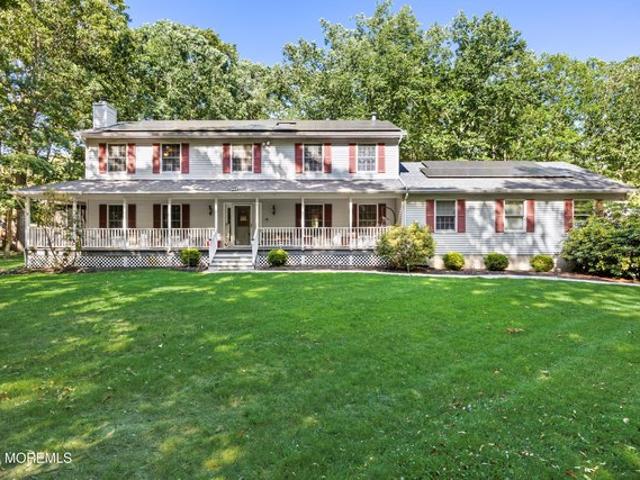 House for sale in Cream Ridge, New Jersey