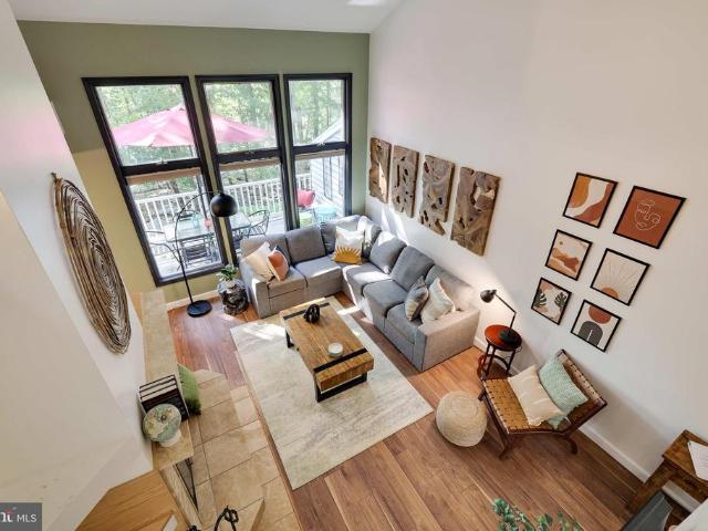 Townhouse for sale in Lake Harmony