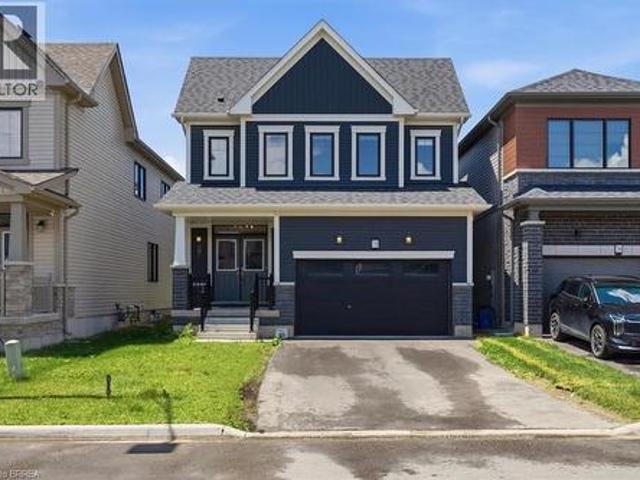 House for sale in Caledonia, Ontario