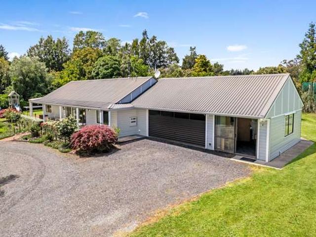 Property for sale in Aongatete, Bay Of Plenty