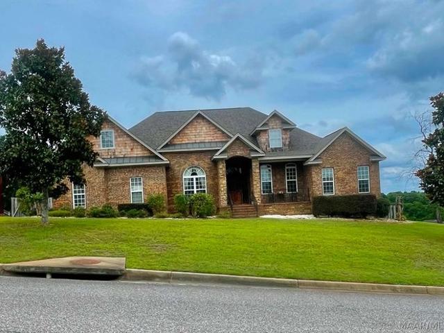 House for sale in Elmore, Alabama
