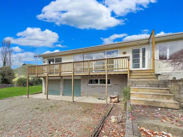House for rent in Wanganui District