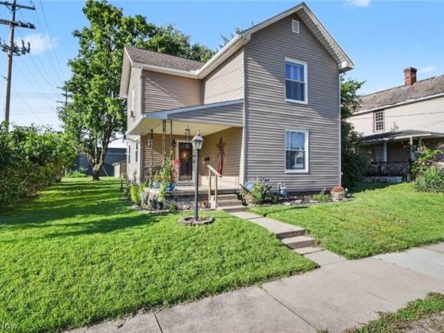 House for sale in Newark, Licking County