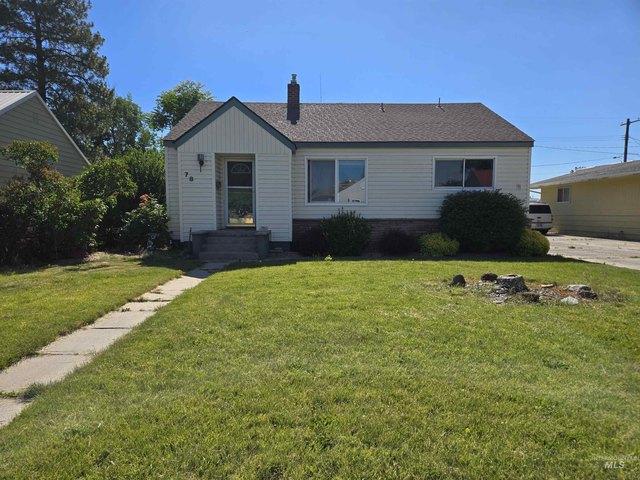 House for sale in Oregonia