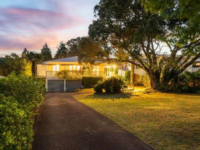 House for sale in Whangaparaoa