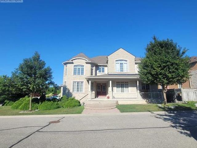 House for sale in Vaughan, Golden Horseshoe