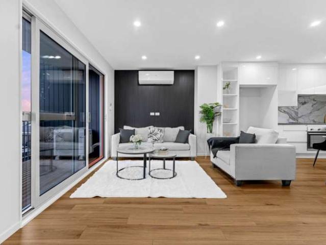 Townhouse for sale in Papatoetoe, Ōtara-Papatoetoe
