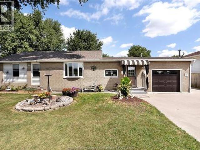 House for sale in Kingsville, Ontario