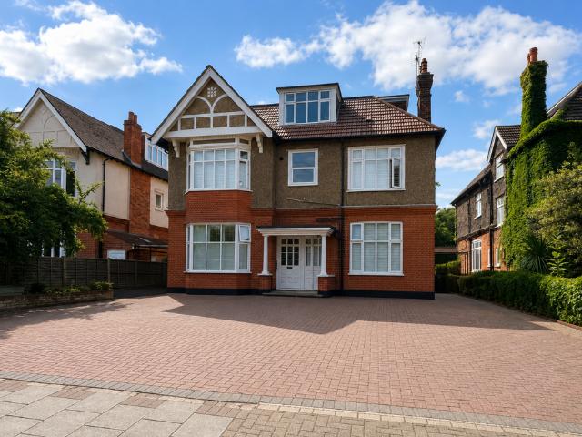 House for rent in Shortlands, Greater London