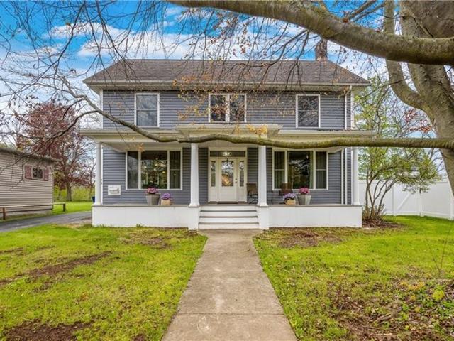 House for sale in Oneida, New York