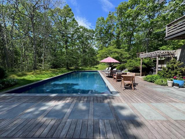 House for sale in Wainscott, New York