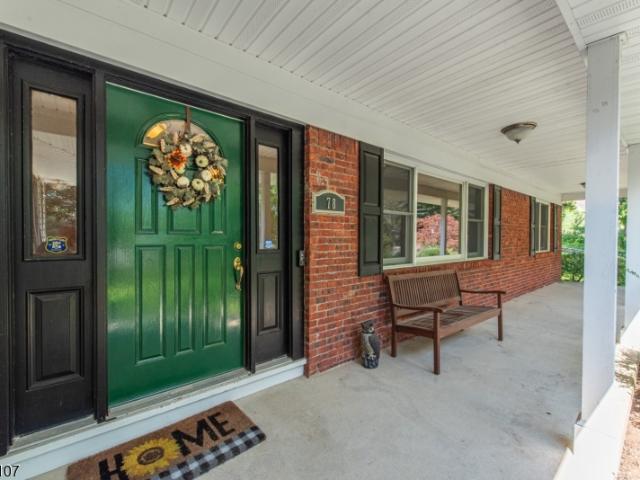 House for sale in Morris Plains, New Jersey