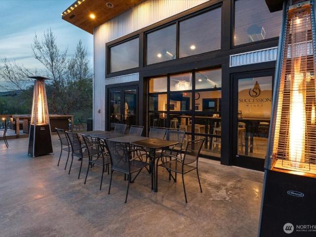 Commercial for sale in Washington