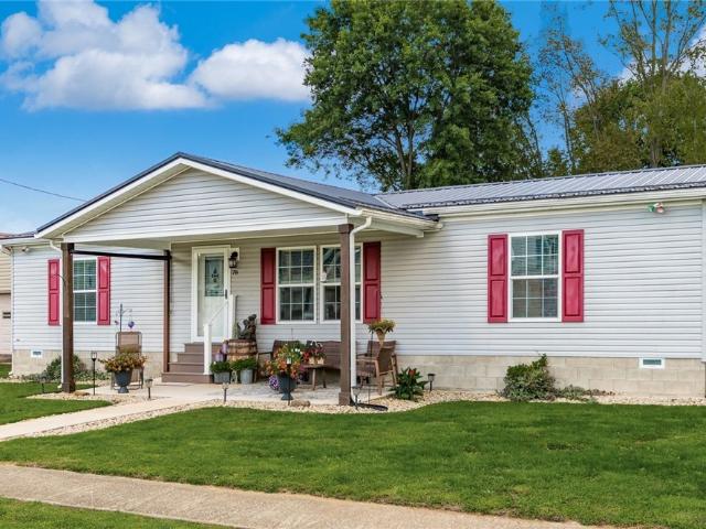 House for sale in Frazeysburg, Ohio
