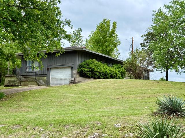 House for sale in Theodosia, Missouri