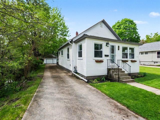 House for sale in Hillsdale, Michigan