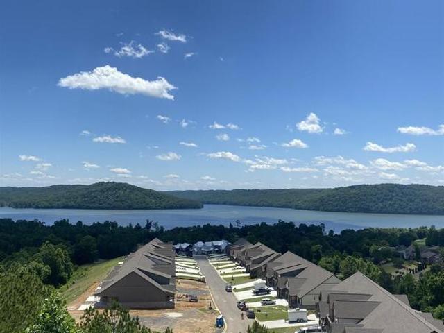 Townhouse for sale in Guntersville Townhouse for sale in Guntersville
