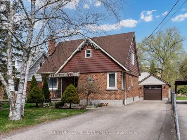 House for sale in Guelph, Ontario