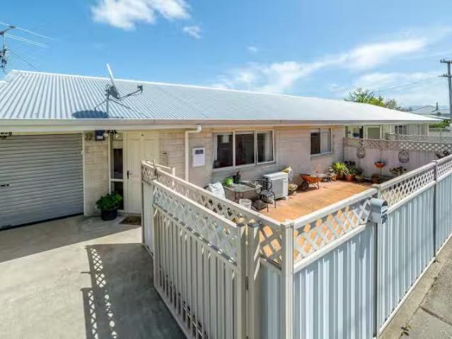 House for sale in Opaki, Wellington