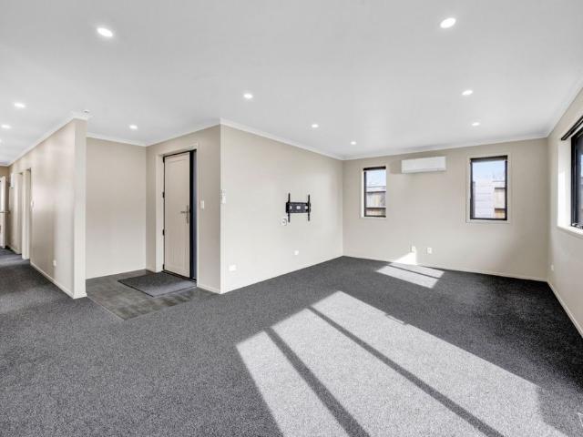 House for rent in Taranaki