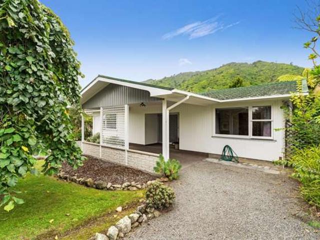 House for sale in Waikanae, Wellington