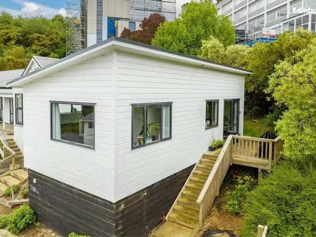 House for sale in Otakou