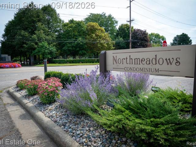 Condo for sale in Waterford, Michigan