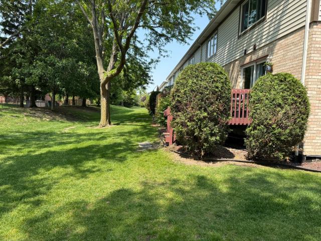 Townhouse for sale in Tinley Park
