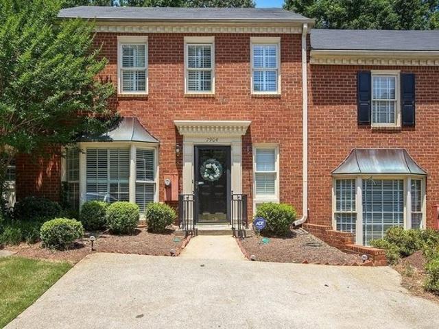 Townhouse for sale in Sandy Springs, Fulton County