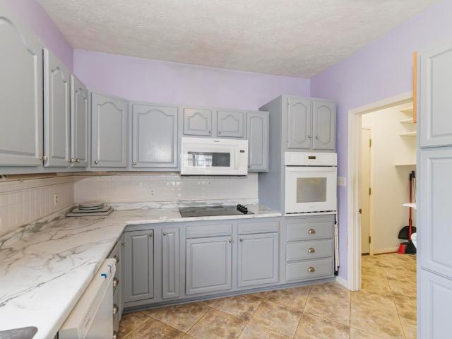 House for sale in West Muncie, Yorktown
