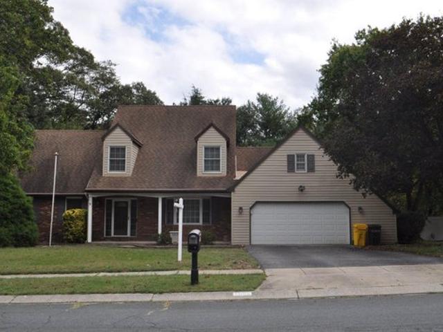 House for sale in The Peach Orchard, Severn