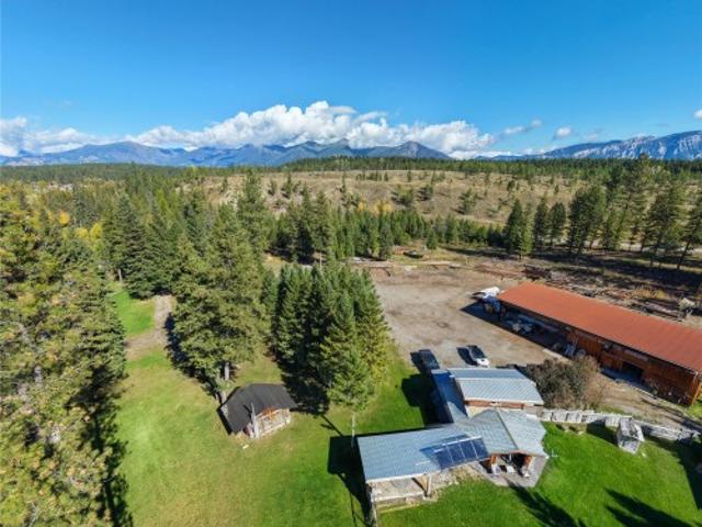House for sale in Area B (Lake Koocanusa), Regional District of East Kootenay