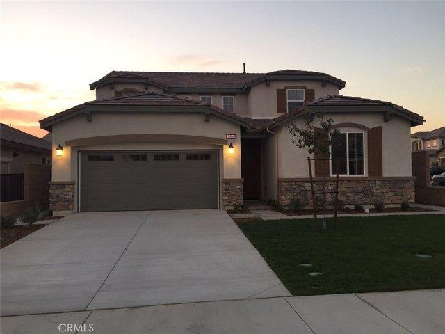 House for sale in Fontana, San Bernardino County