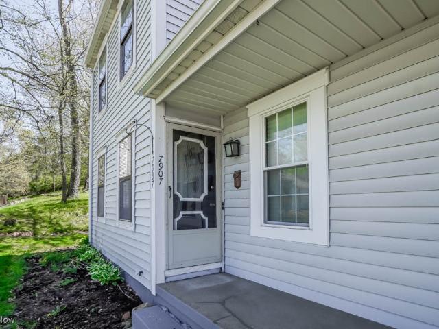 Condo for sale in North Canton