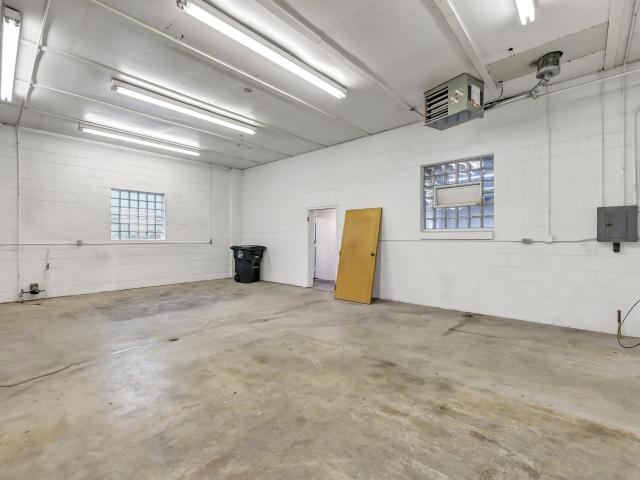 Commercial for sale in Ashwaubenon, Wisconsin